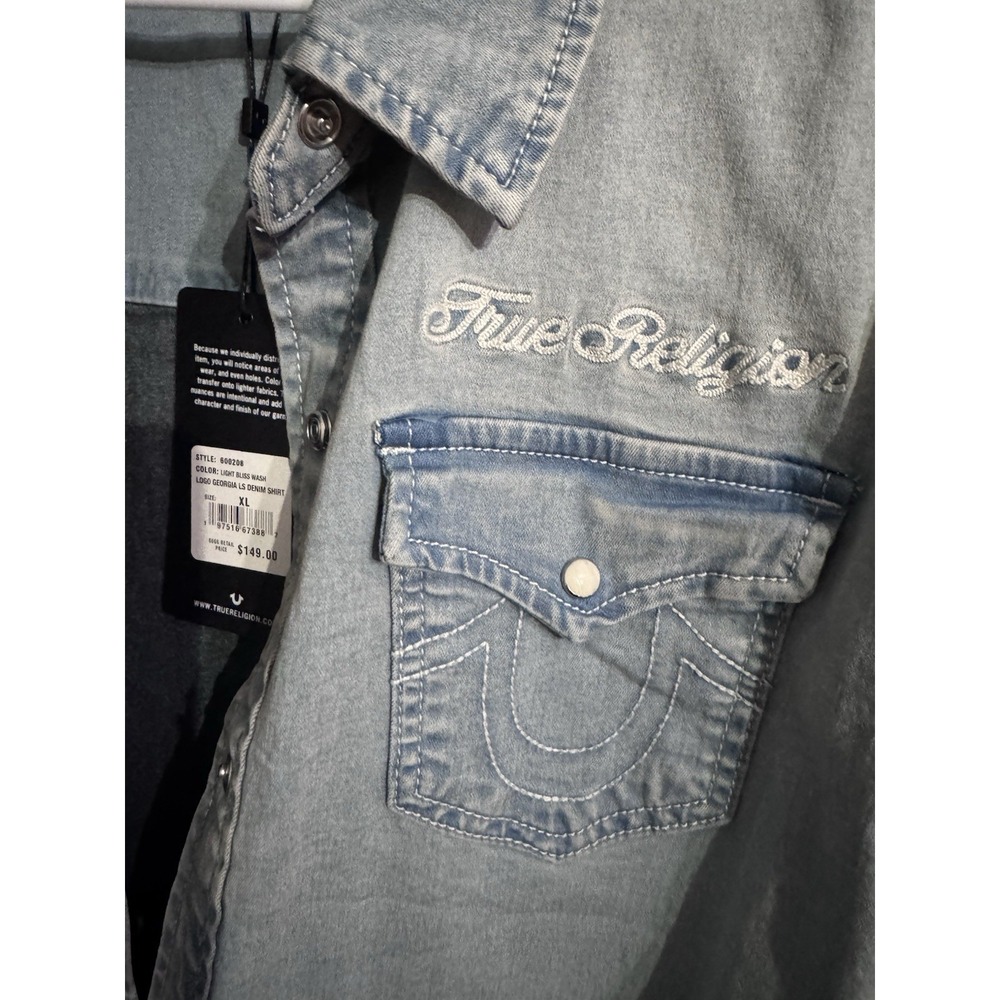 True Religion Georgia LS Denim Shirt Light Bliss Wash Logo Embroidered Women XL - Picture 2 of 3
